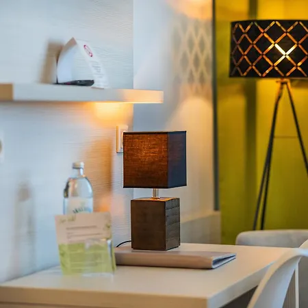 Lifehotel Vienna Airport Szálloda Fischamend