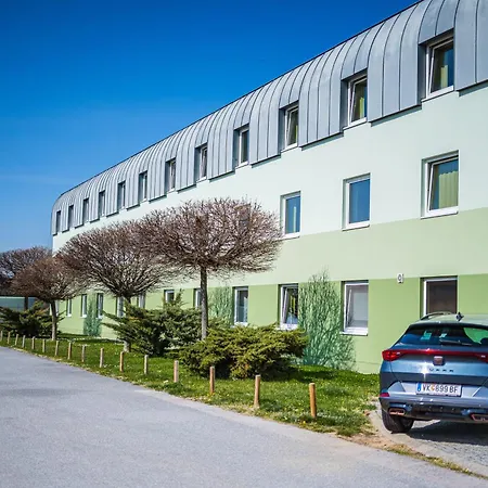 Lifehotel Vienna Airport