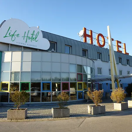 Lifehotel Vienna Airport 4* Fischamend