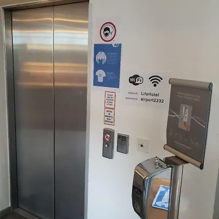 Lifehotel Vienna Airport 4*