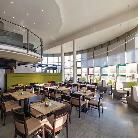 Lifehotel Vienna Airport Szálloda Fischamend
