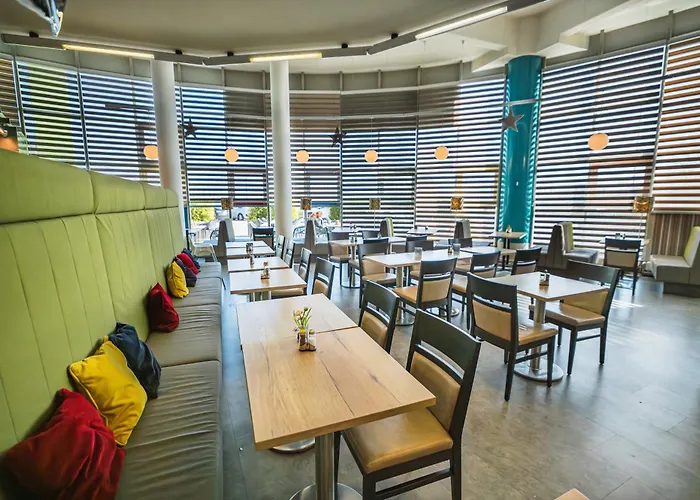 Hotel Lifehotel Vienna Airport 4*