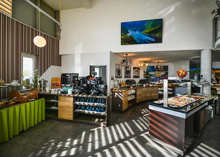 Hotel Lifehotel Vienna Airport 4*