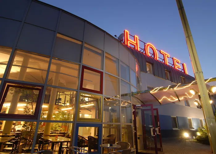 Hotel Lifehotel Vienna Airport 4*