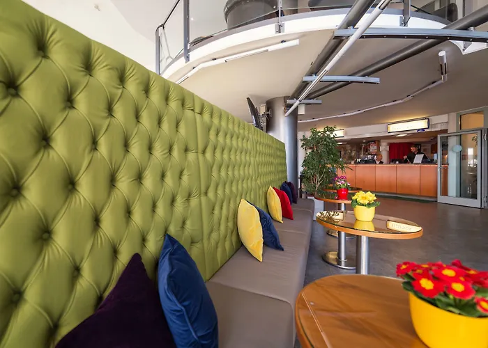 Lifehotel Vienna Airport 4*